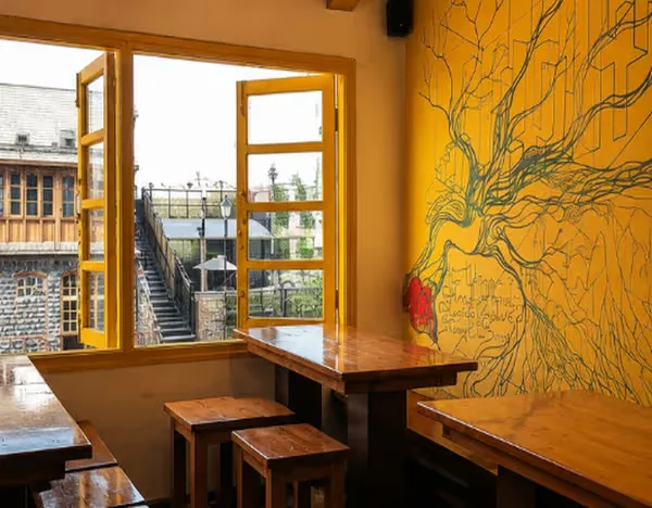 Wake and Bake Café, Shimla